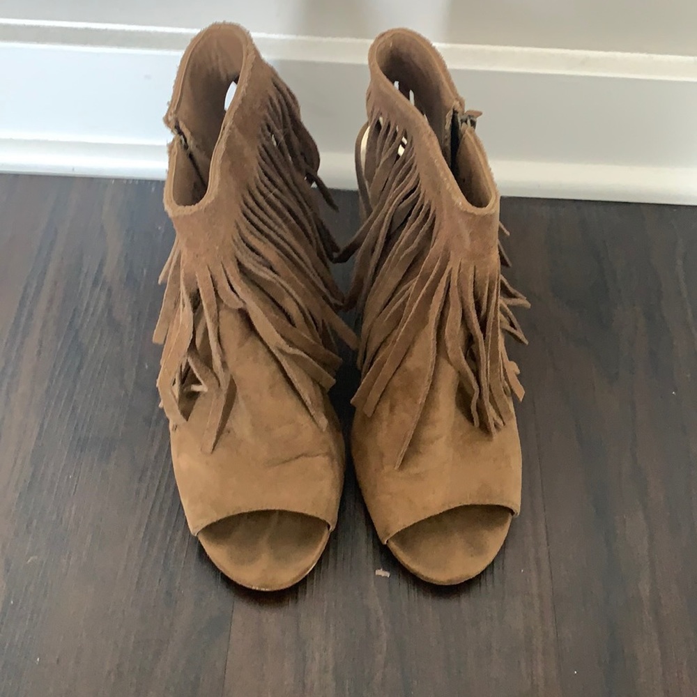 Size 7.5 Open Tor Fringe Bootie